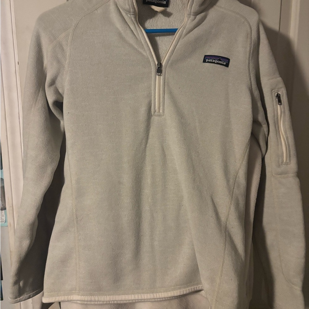 Patagonia Off-White Quarter-Zip Fleece
